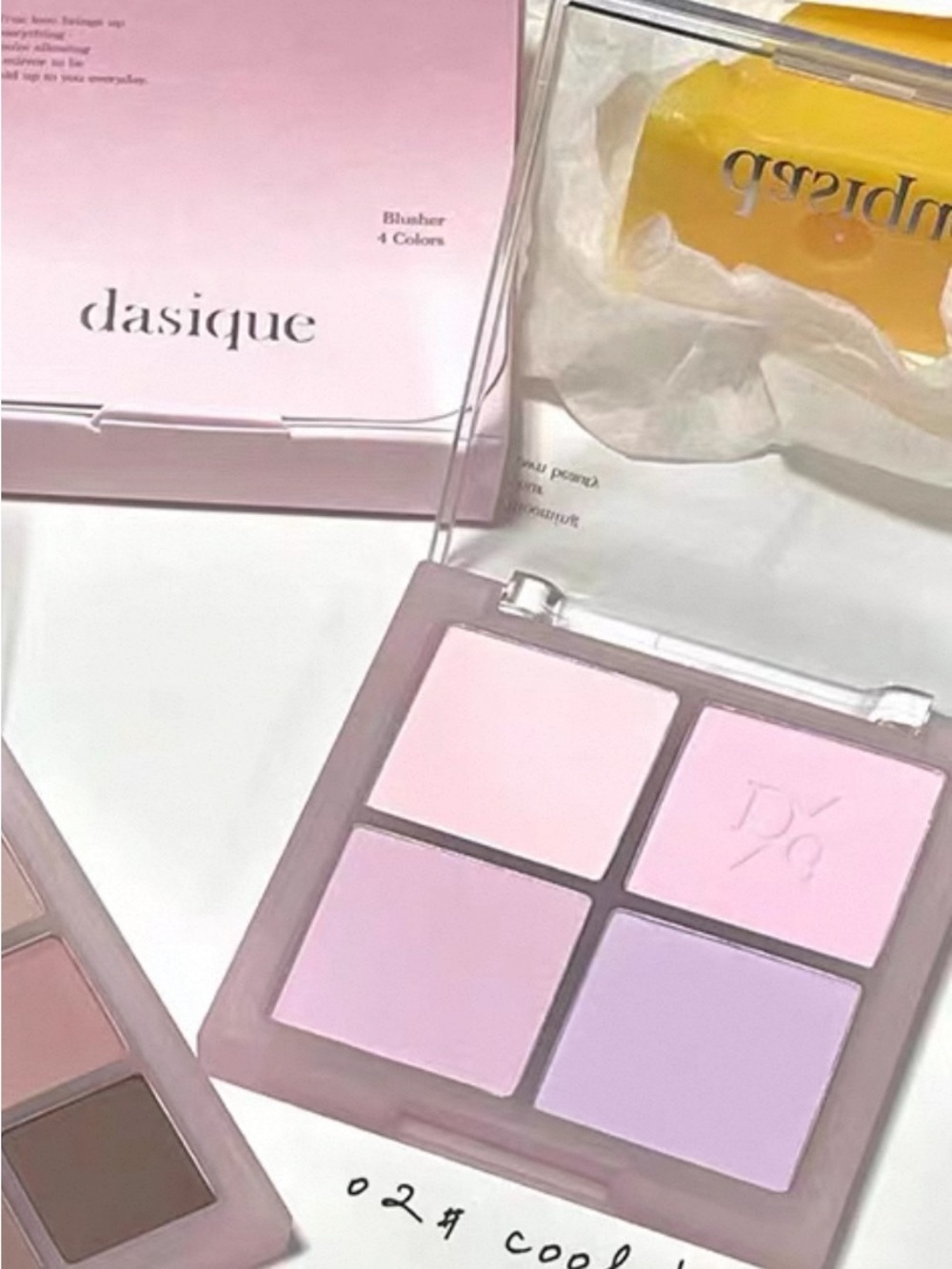 Dasique Cool Tone Blush & Eyeshadow Palette - Soft Pink